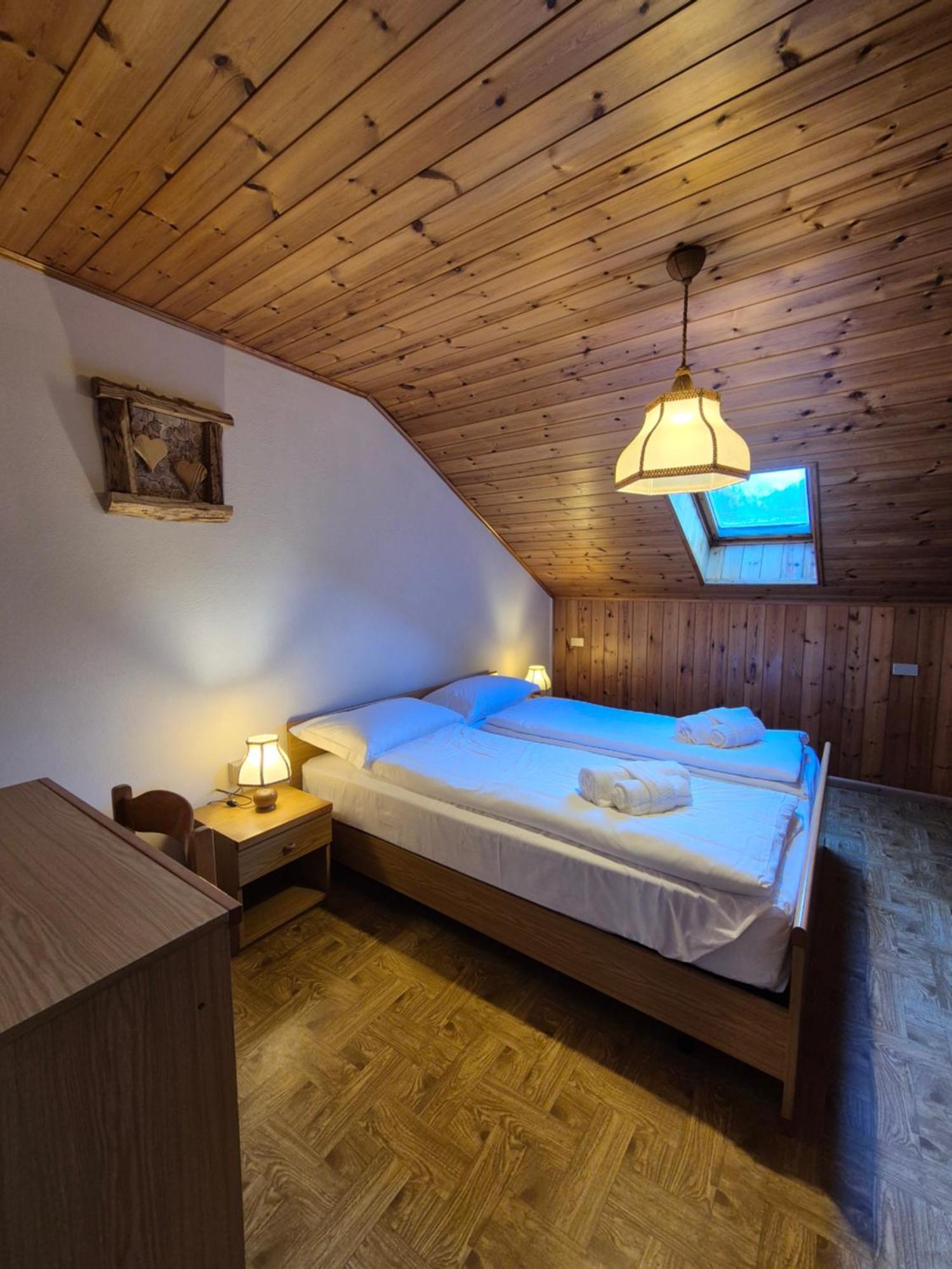 La Casa Del Mulino Appartement Pozza di Fassa Kamer foto