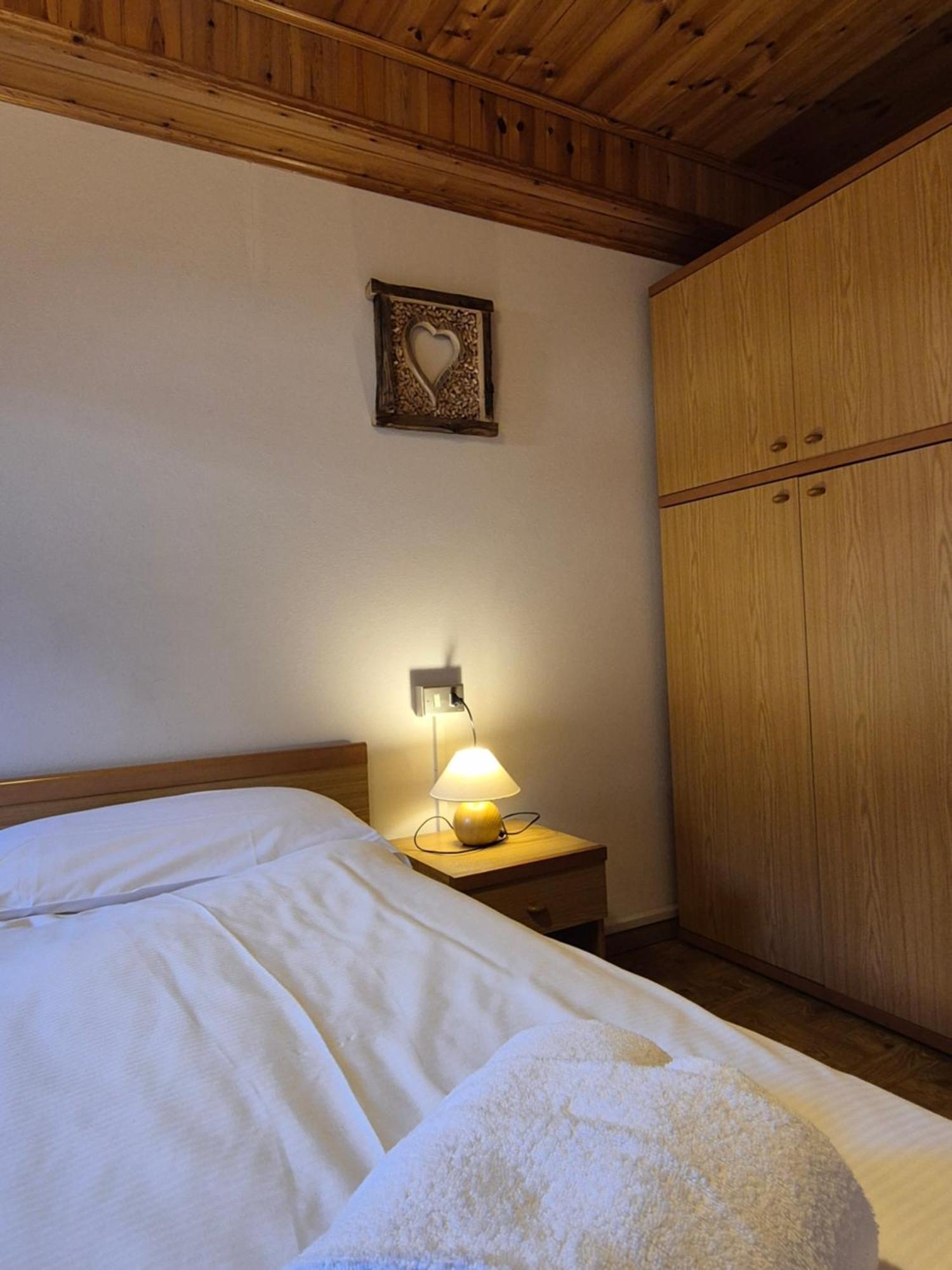 La Casa Del Mulino Appartement Pozza di Fassa Kamer foto